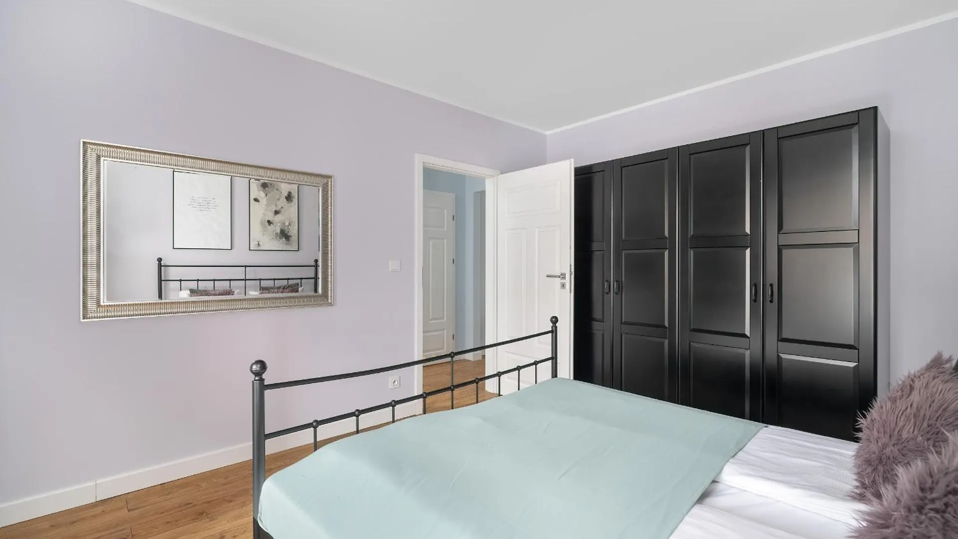 Elegant Apartment Poznan Jezyce Near Mtp By Noclegi Renters