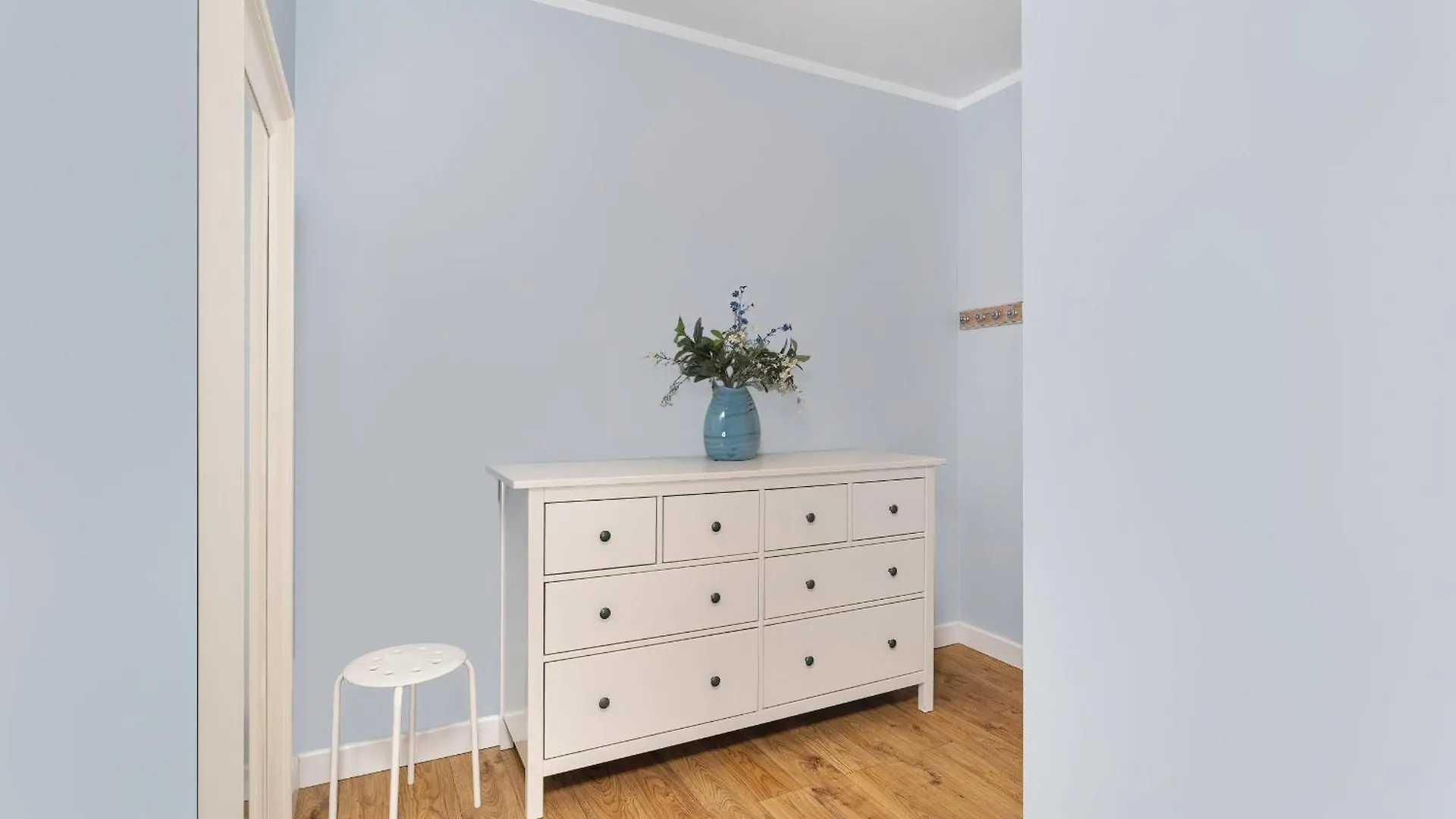 Elegant Apartment Poznan Jezyce Near Mtp By Noclegi Renters