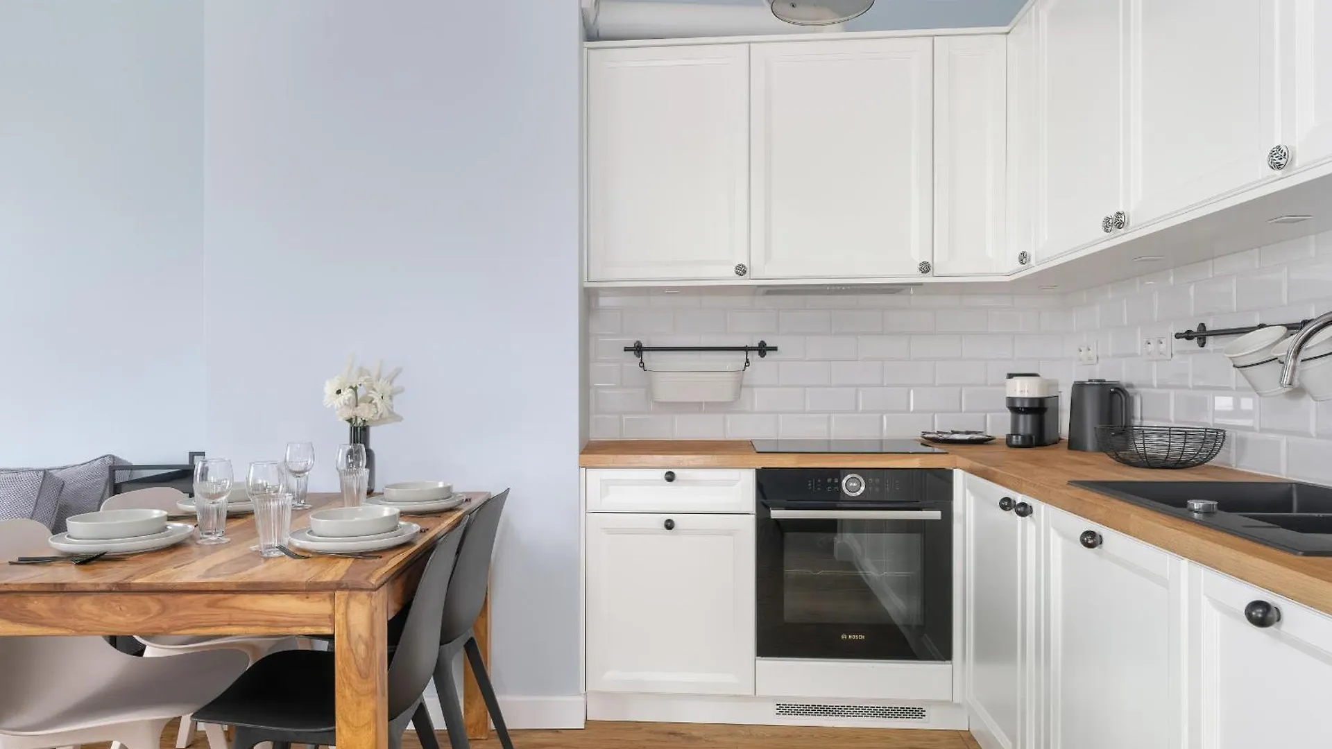 Elegant Apartment Poznan Jezyce Near Mtp By Noclegi Renters 0*,
