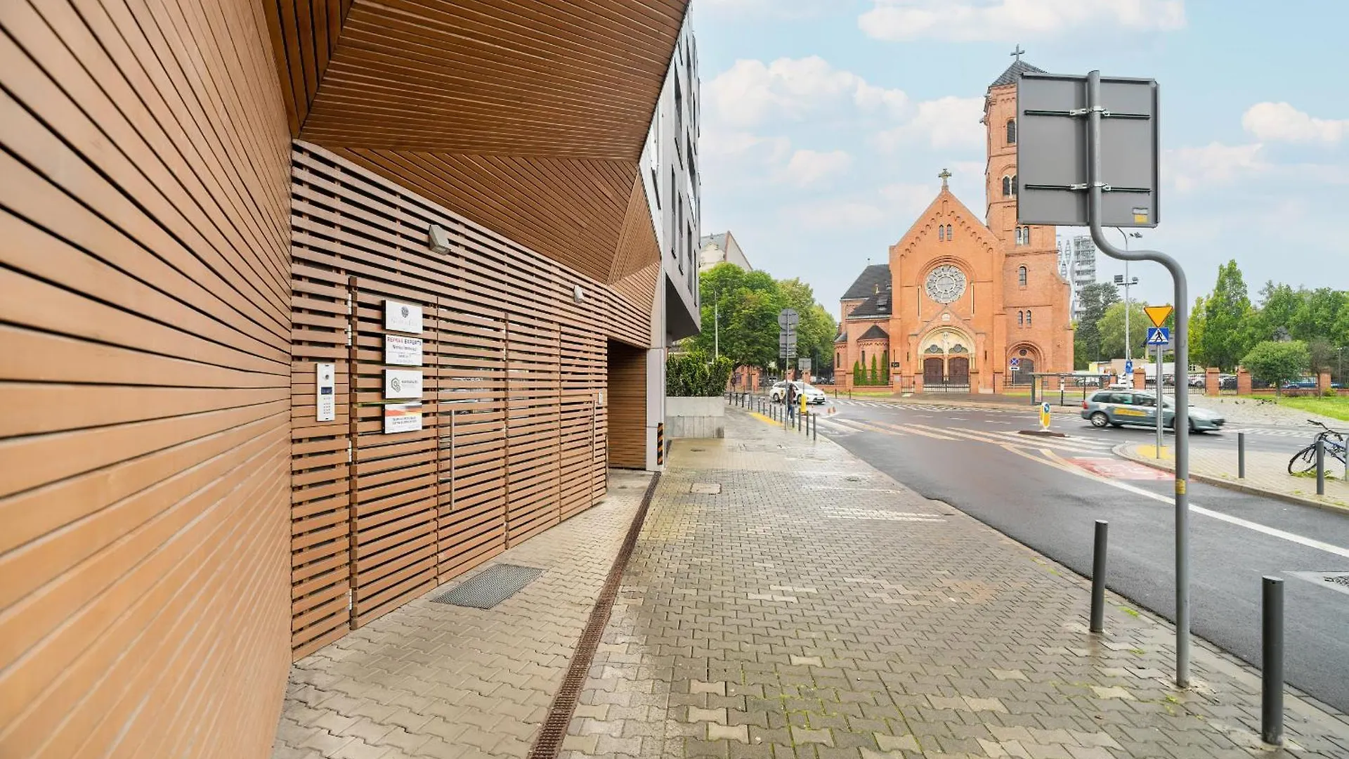 Elegant Apartment Poznan Jezyce Near Mtp By Noclegi Renters