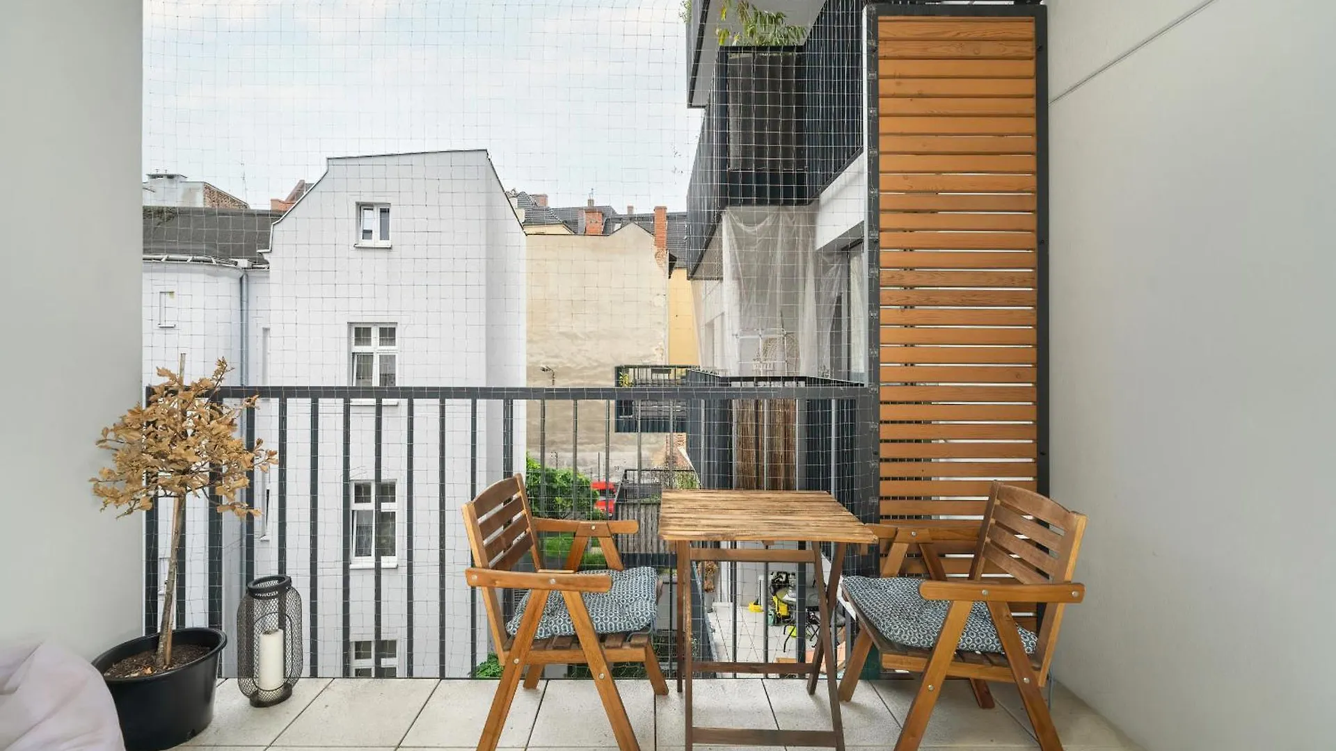 Elegant Apartment Poznan Jezyce Near Mtp By Noclegi Renters Polen